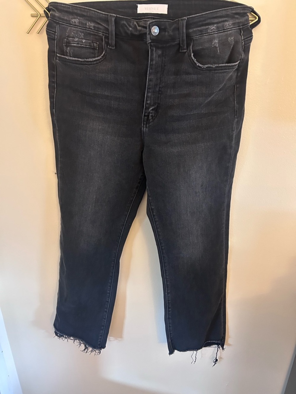 VERVET BY FLYING MONKEY Women's Washed Black Cropped Jeans